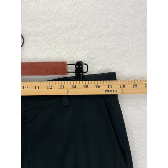 Nike Tiger Woods Platinum‎ Mens 34 Black Golf Shorts Stretch Performance TW Logo - Picture 3 of 10